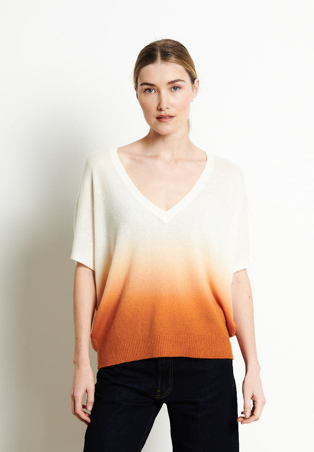 RIA 7 V-neck sweater with batwing tie sleeves ecru white/pumpkin orange