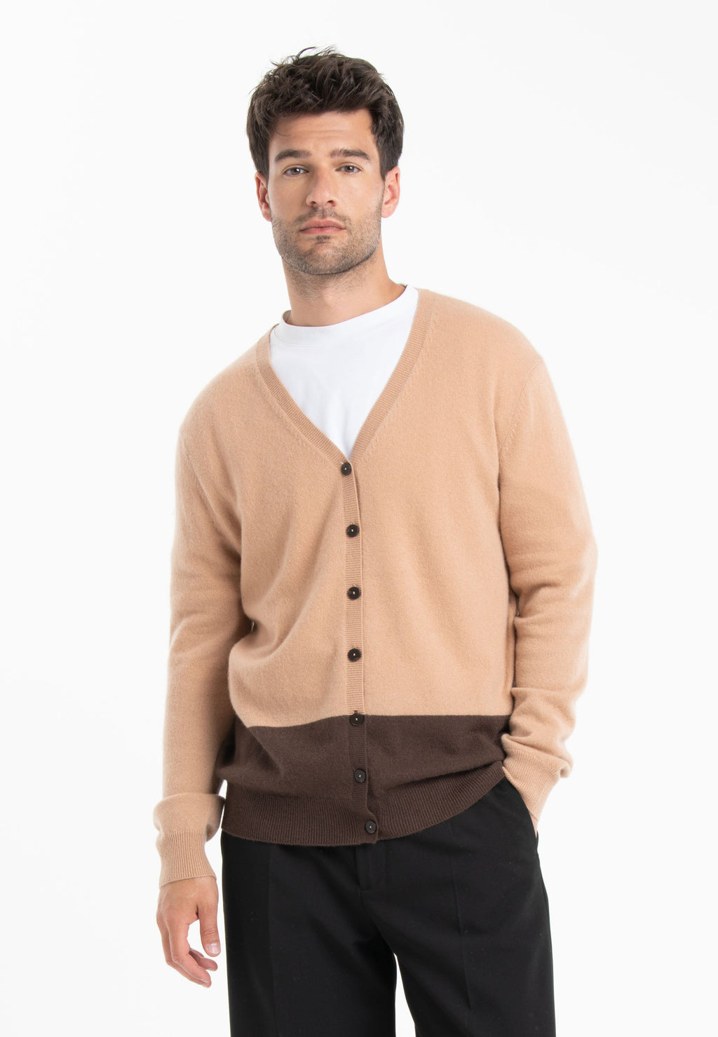 GABI 6 V neck cashmere cardigan in brown/camel