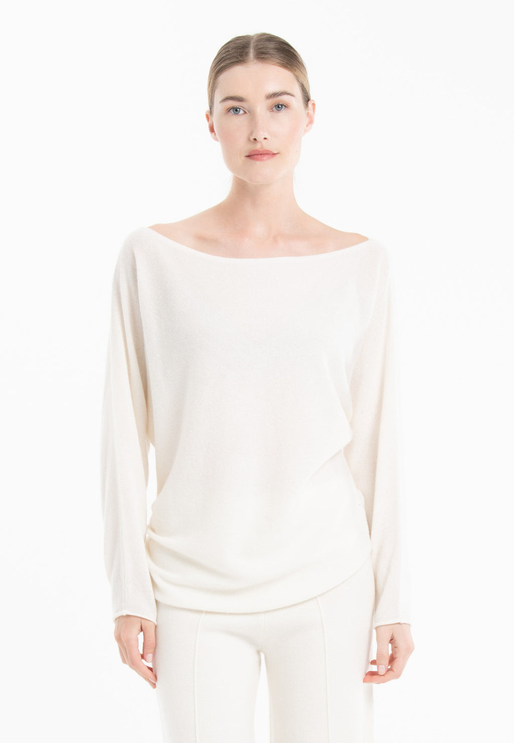 NAMI 24 Off-shoulder cashmere sweater in ecru white