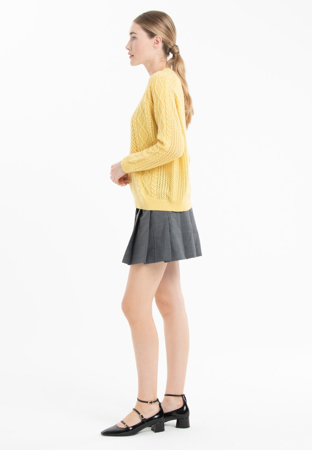 NAMI 28 4-thread cashmere twisted round-neck sweater yellow