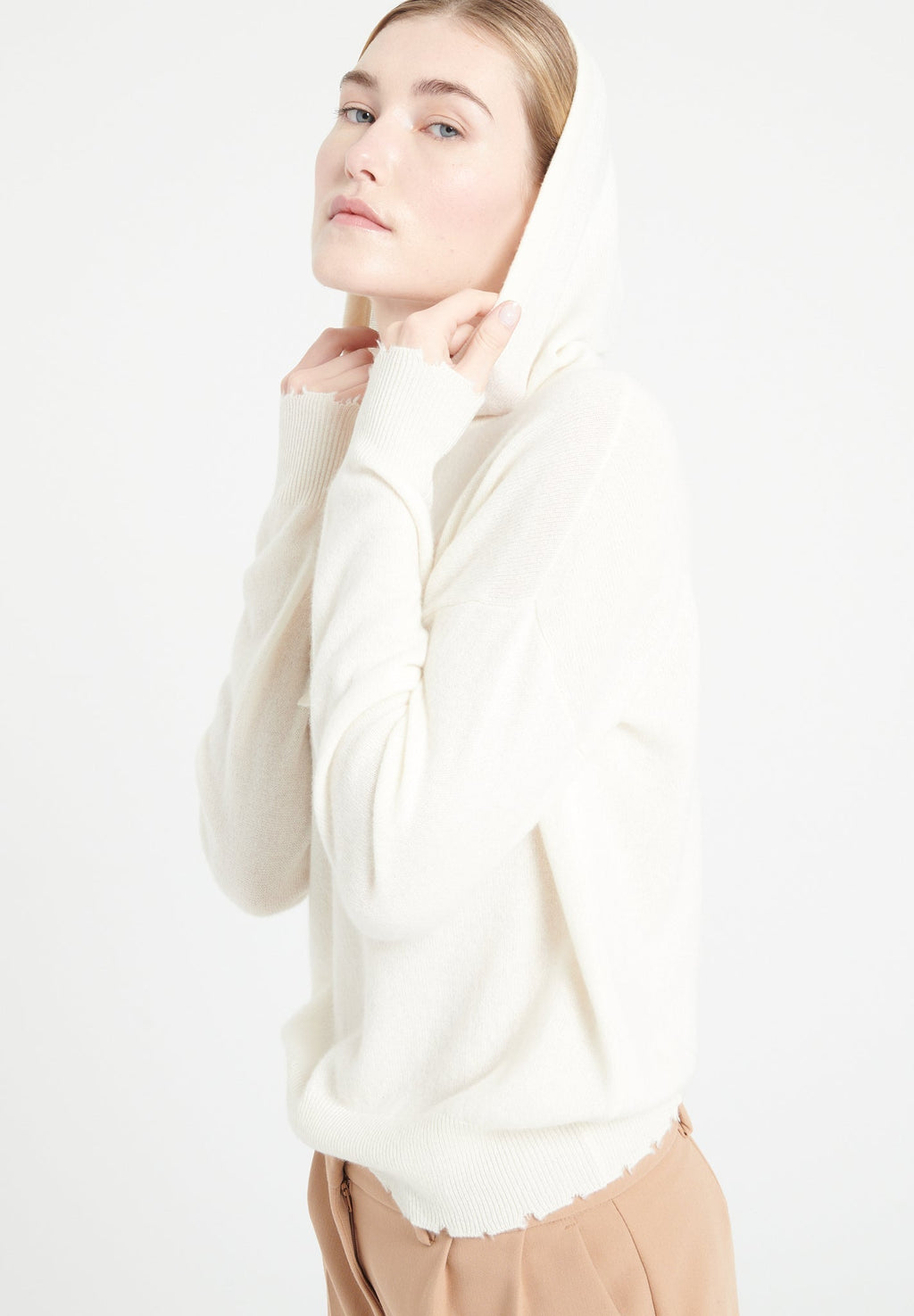 MIA 16 Cashmere hoodie with chiselled finishings ecru white