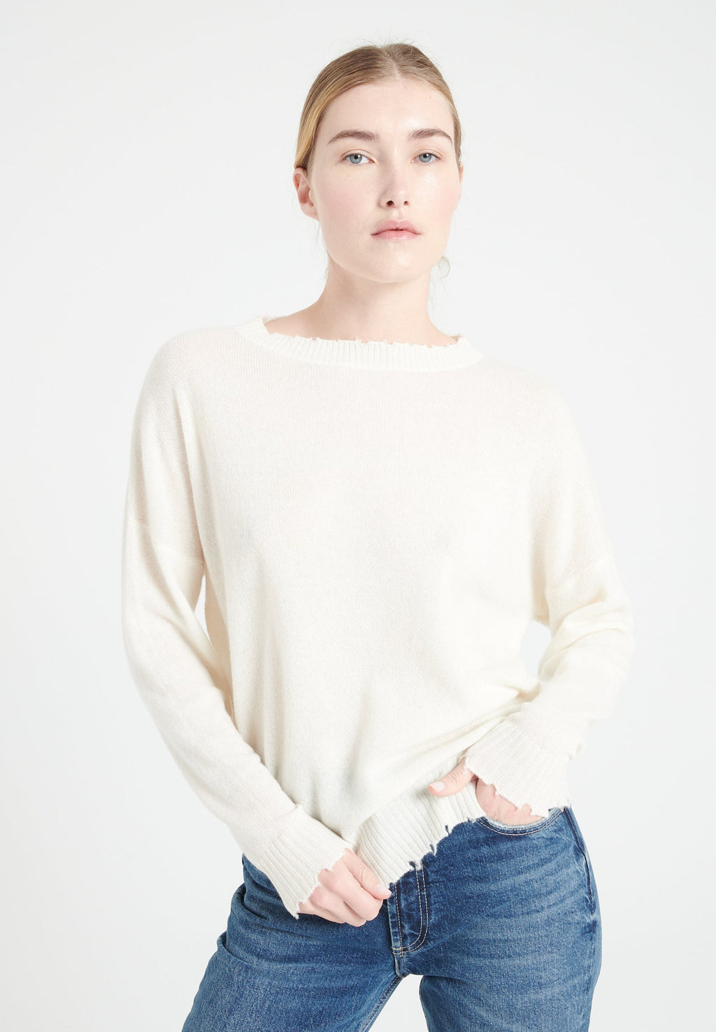 MIA 17 Round-neck cashmere sweater with off-white chiselled trim