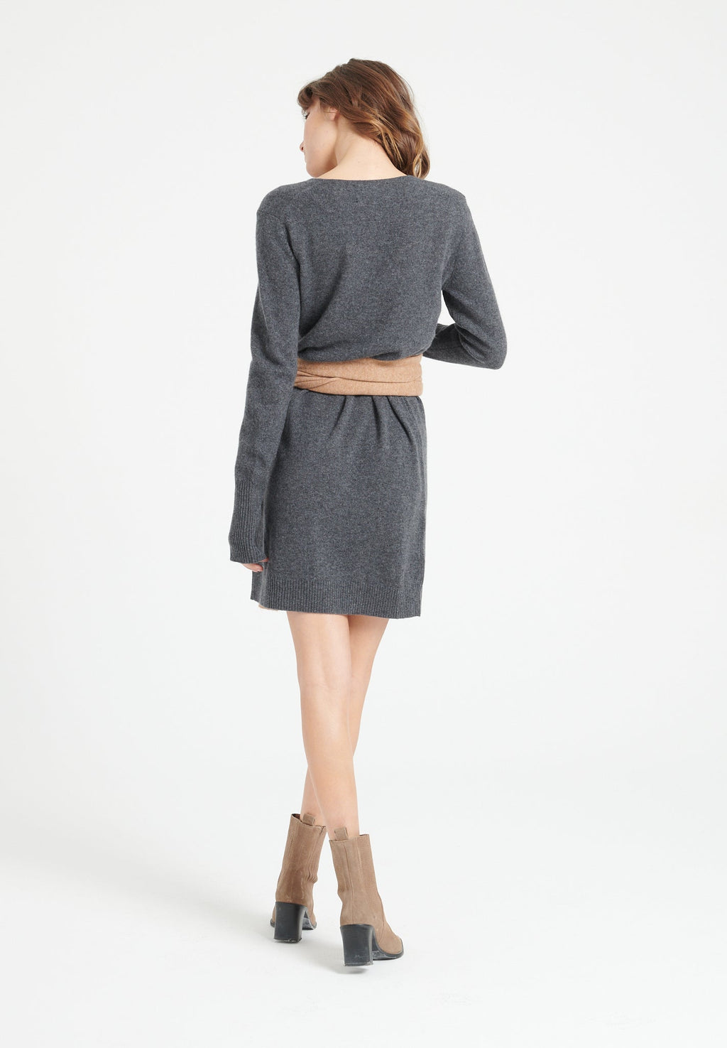 LILLY 10 V-neck cashmere dress anthracite grey