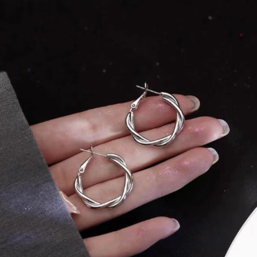 Turn Hoop Earrings